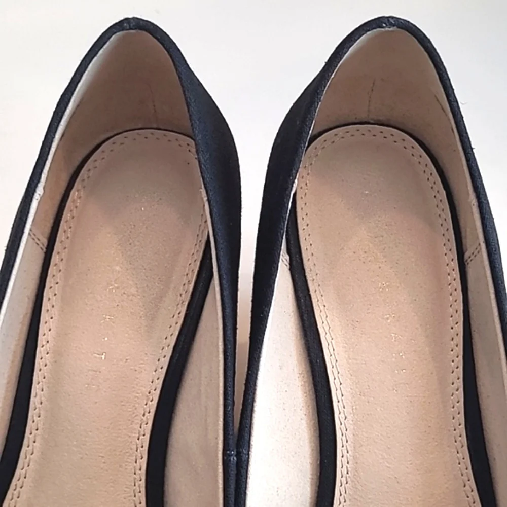 Kelly & Katie Kaydena Wedge Sandals Peep Toe Slip On 3 Inch Heel Canvas Shoes 9